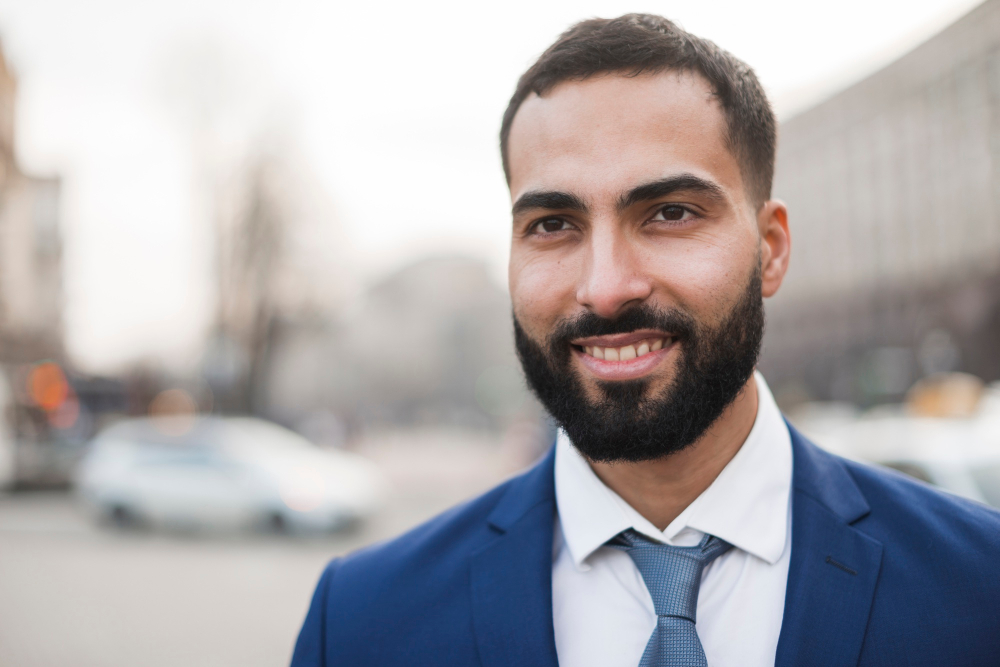 خالد المنصوري